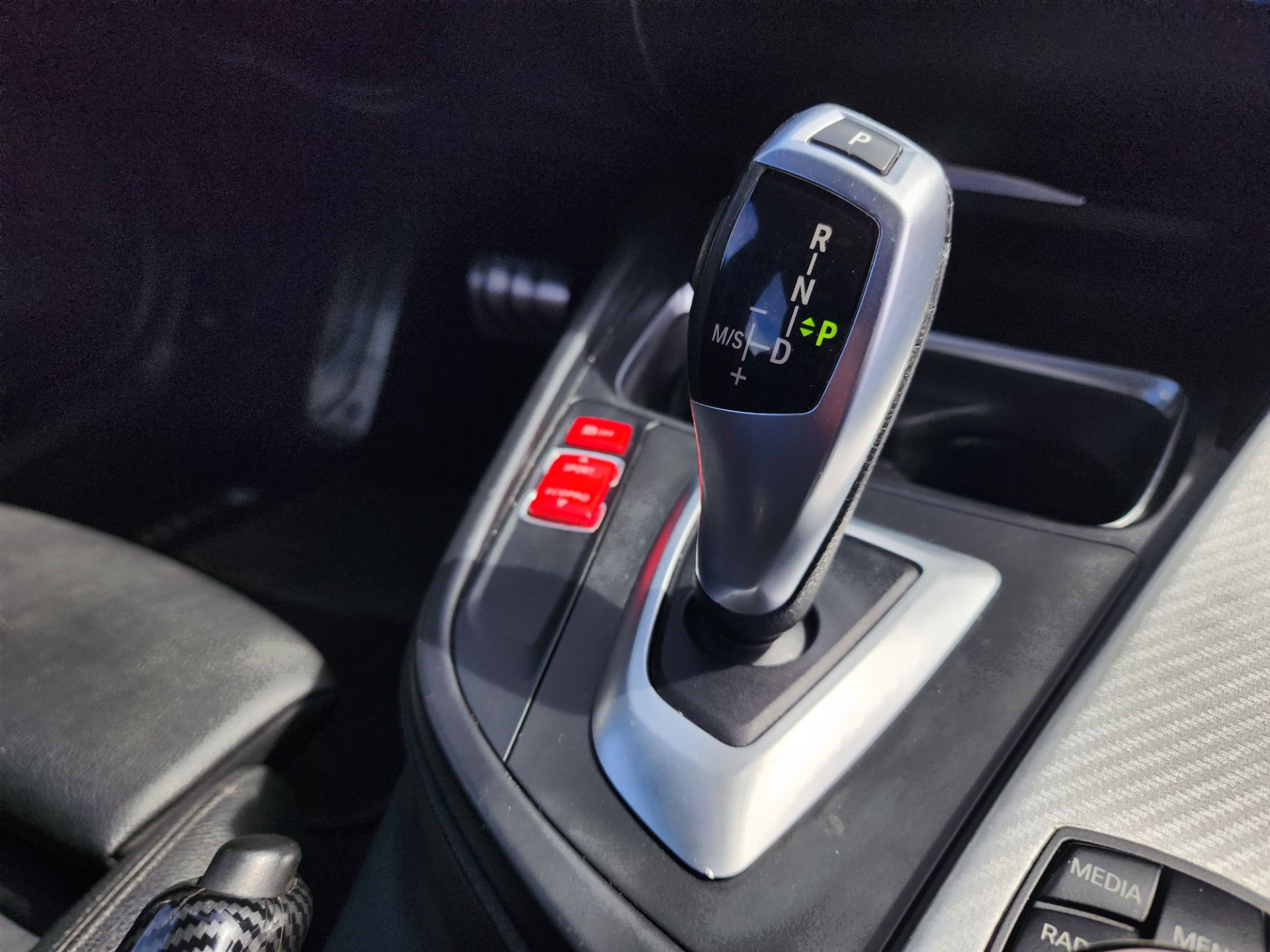 BMW 320i 3b11