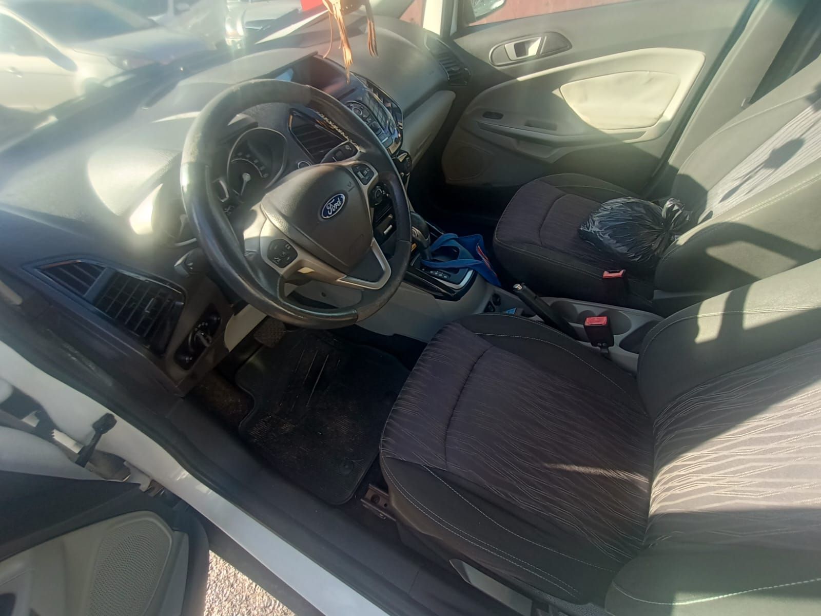 FORD ecosport tit at 2.0