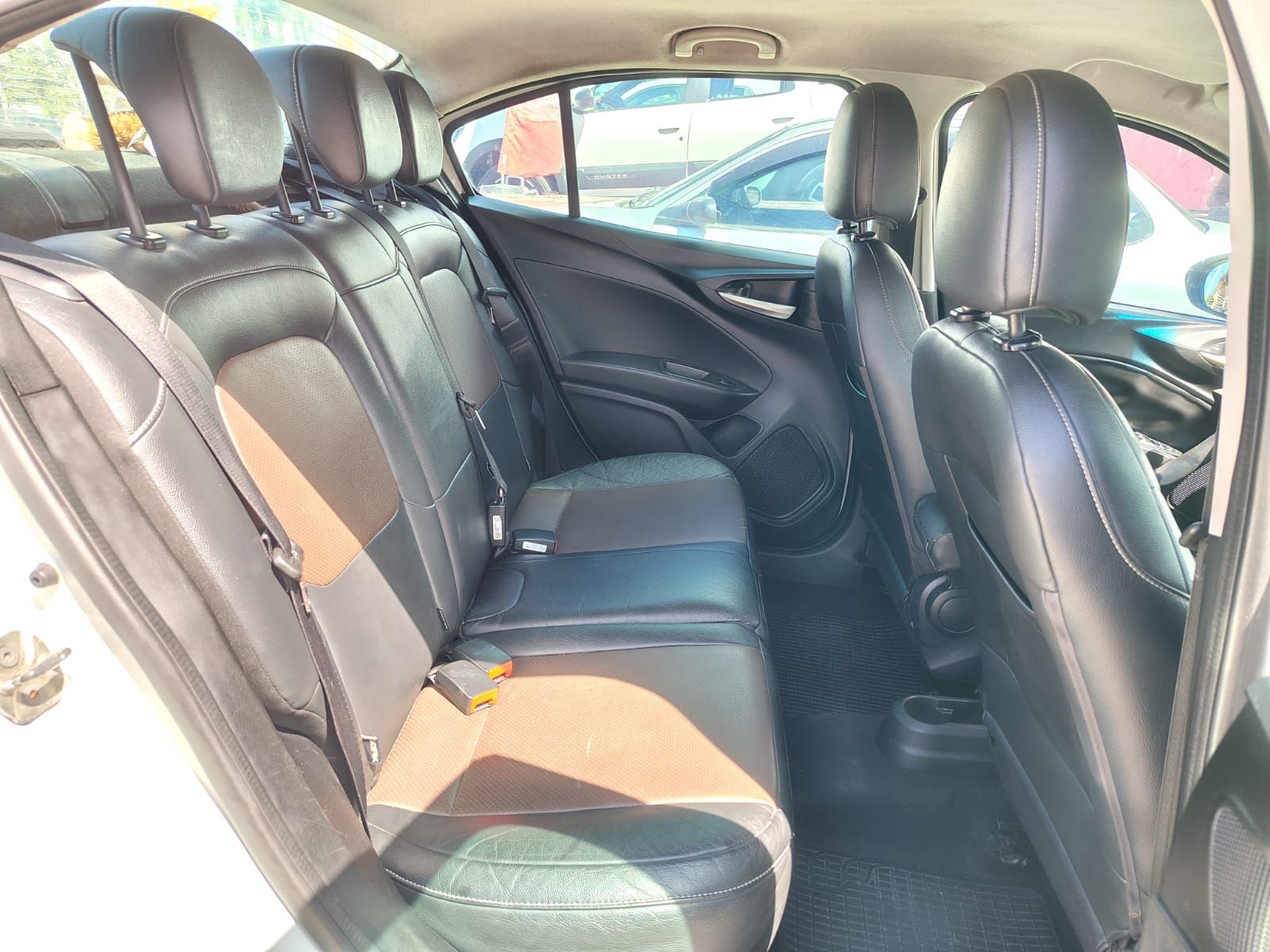 FIAT cronos prec at