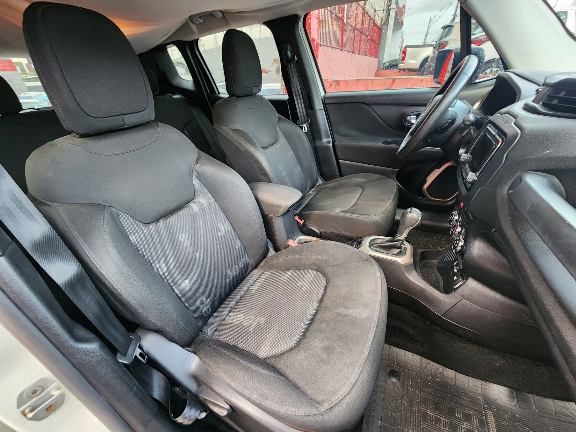 JEEP renegade sport at