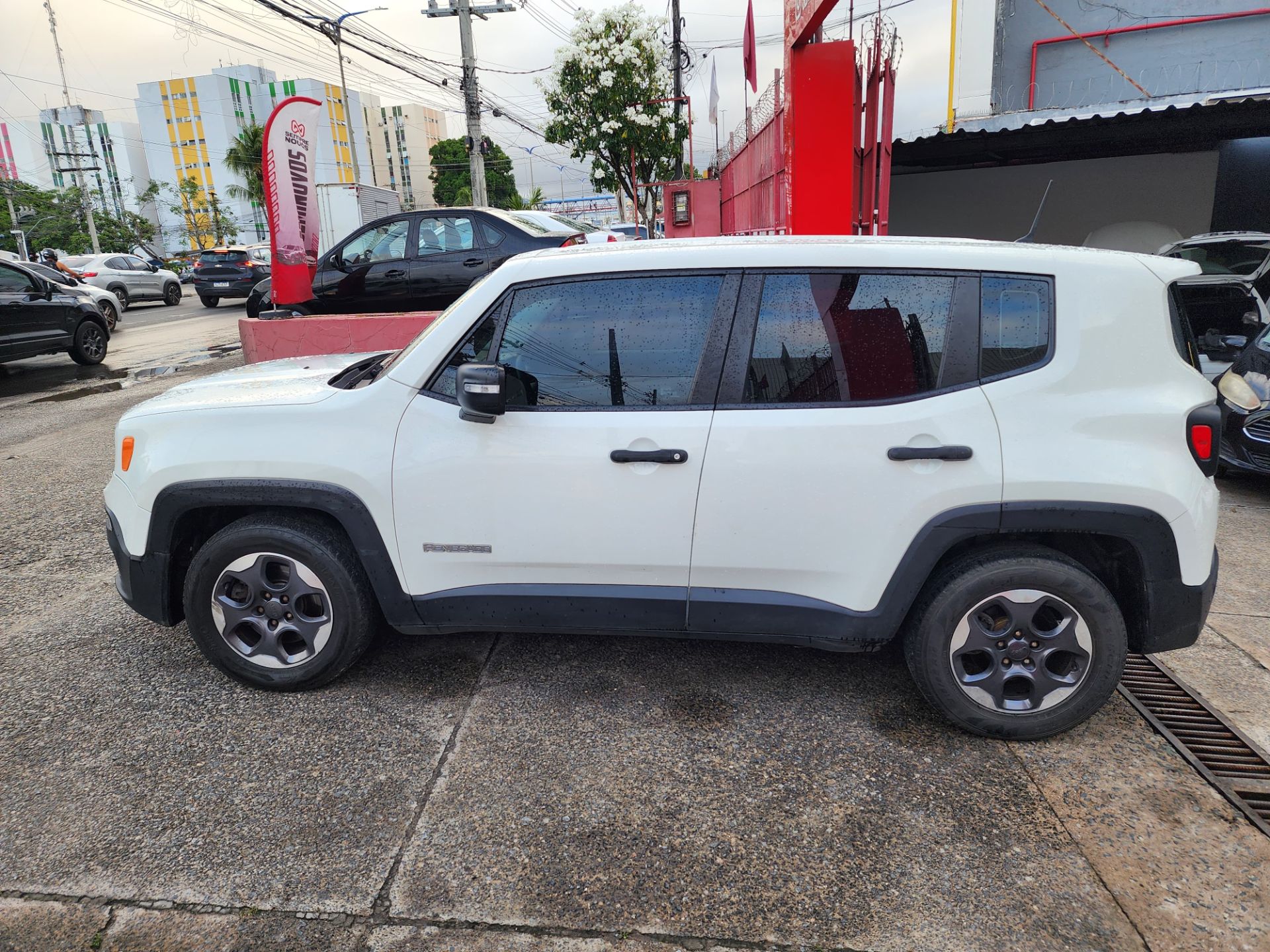 JEEP renegade sport at