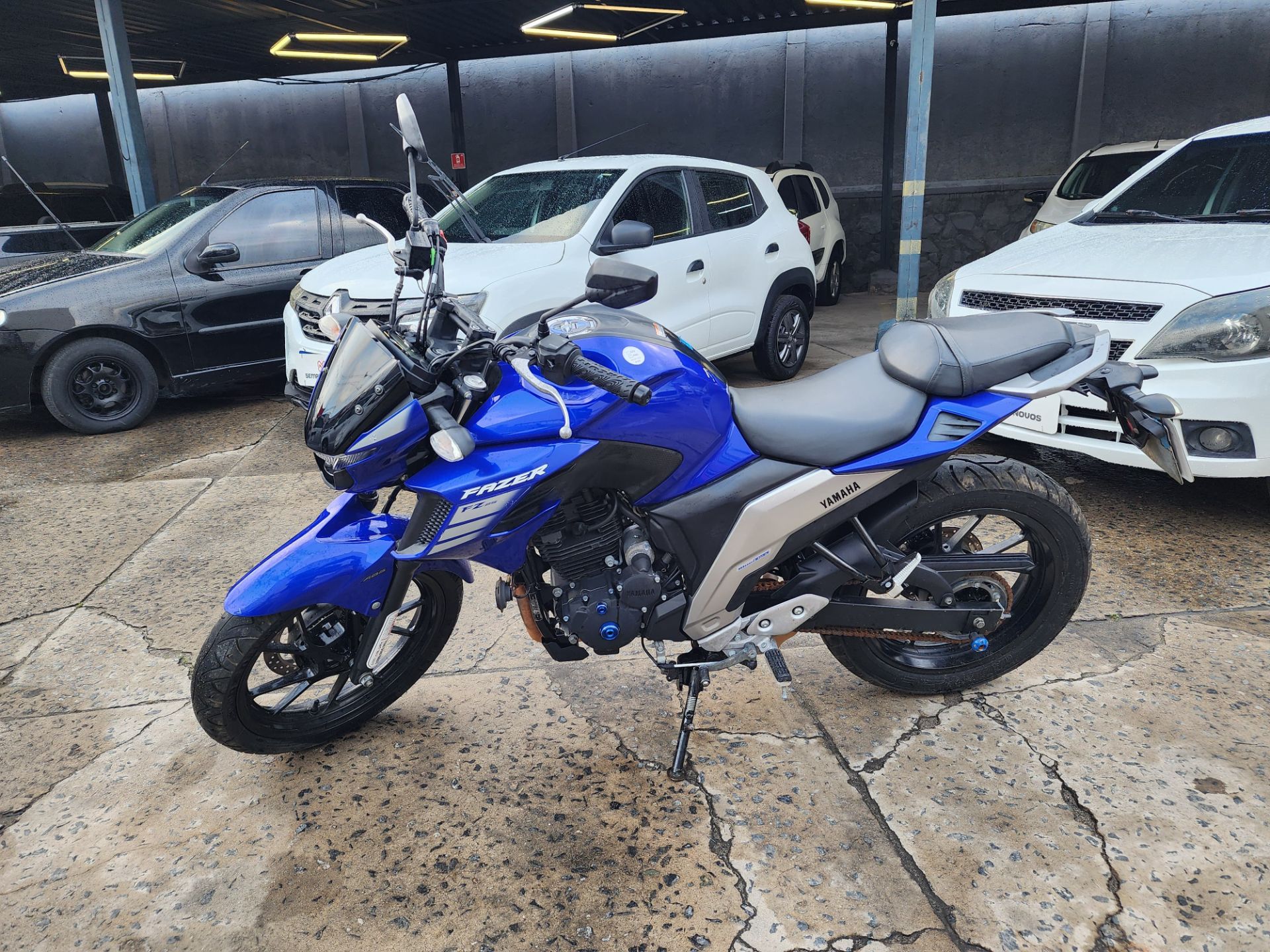 YAMAHA fz25 fazer