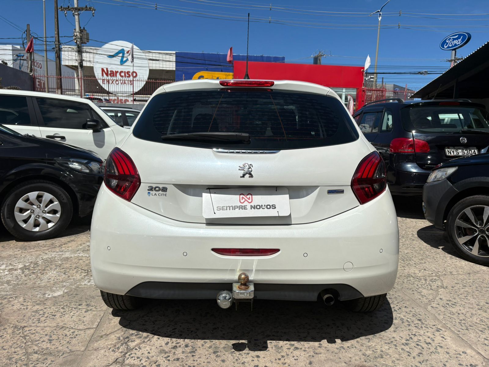 PEUGEOT 208 allure mt