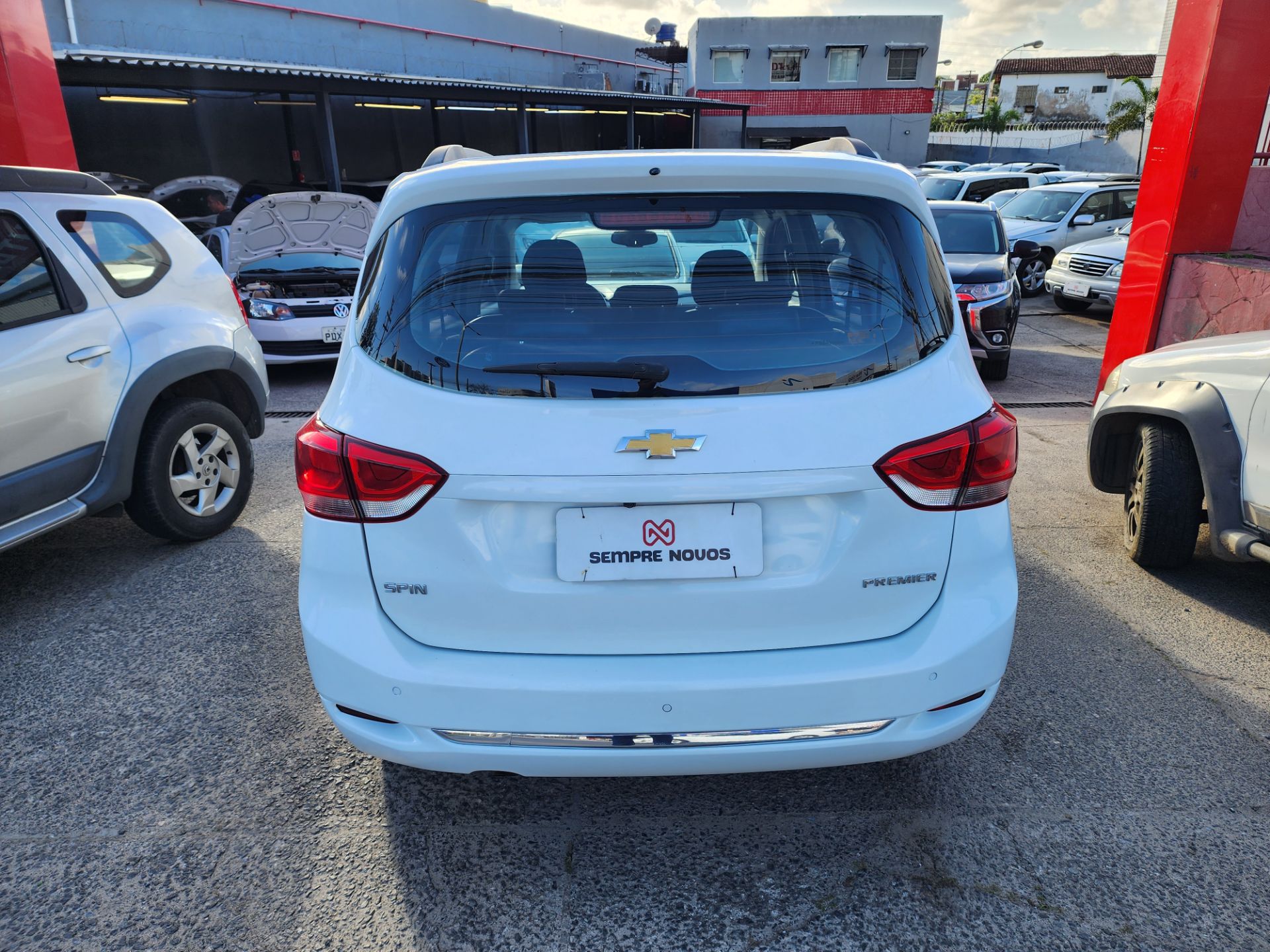CHEVROLET spin 18l at premier