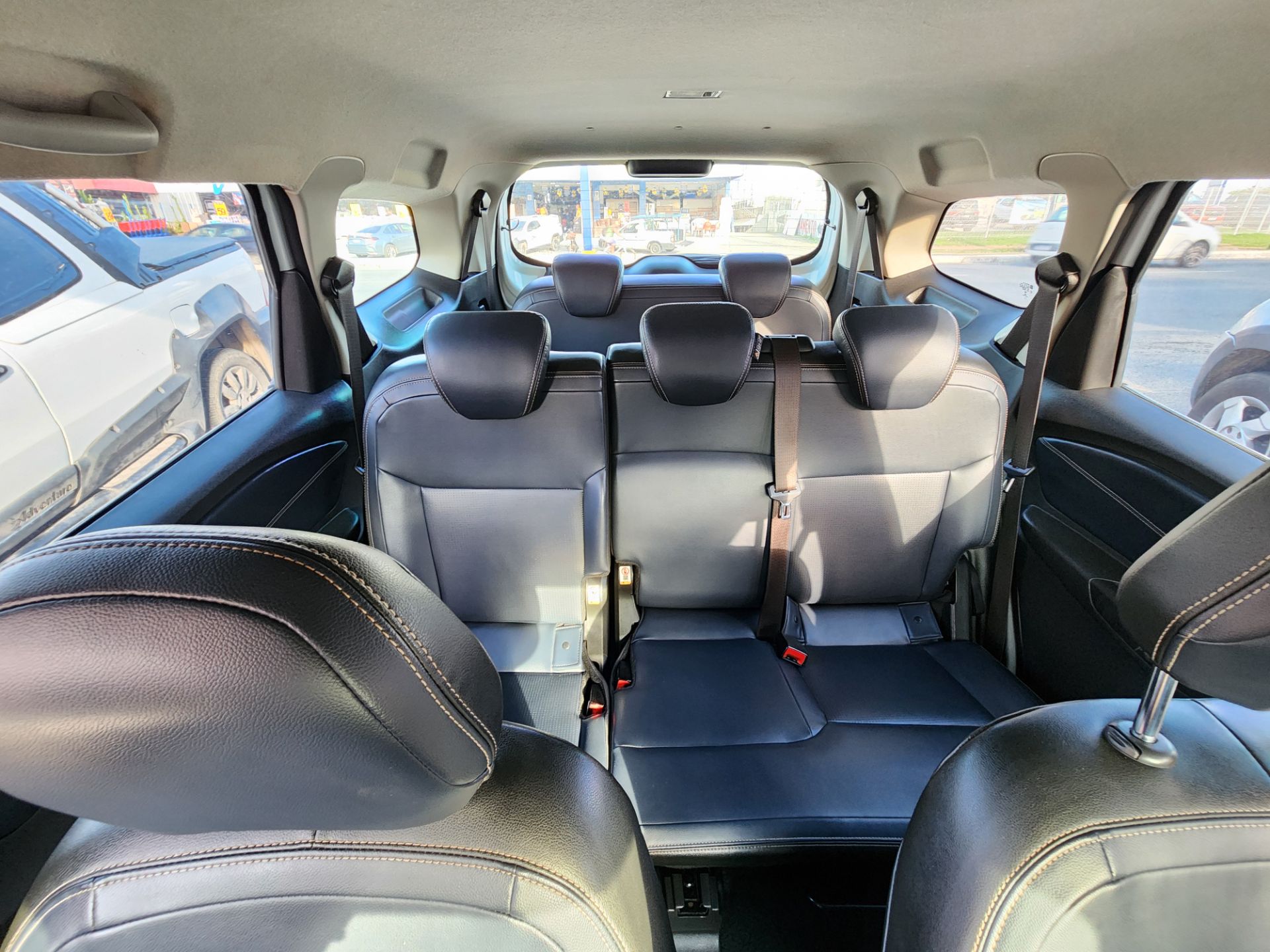 CHEVROLET spin 18l at premier