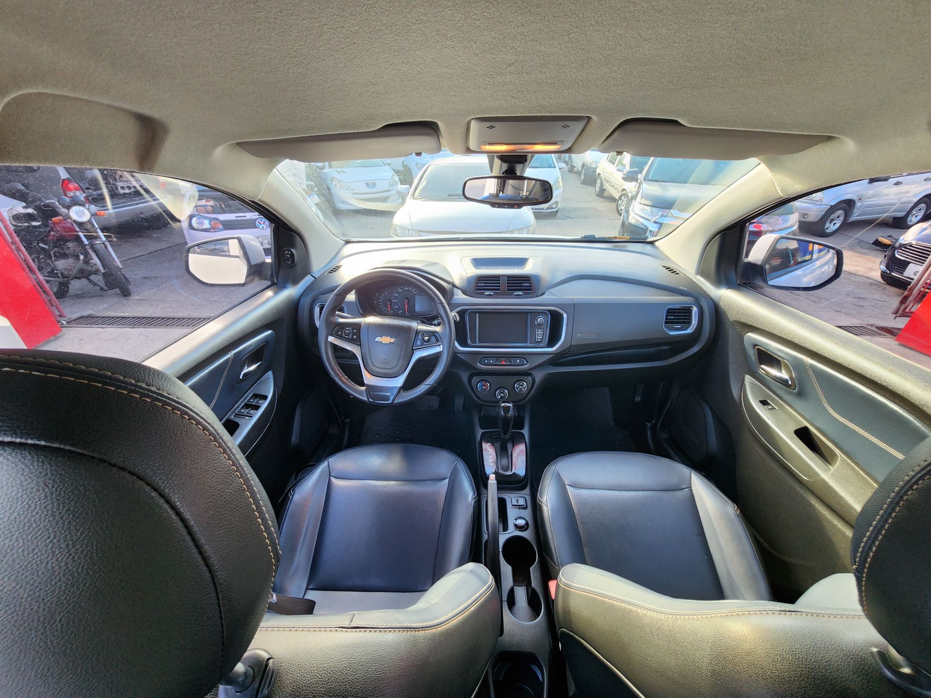 CHEVROLET spin 18l at premier