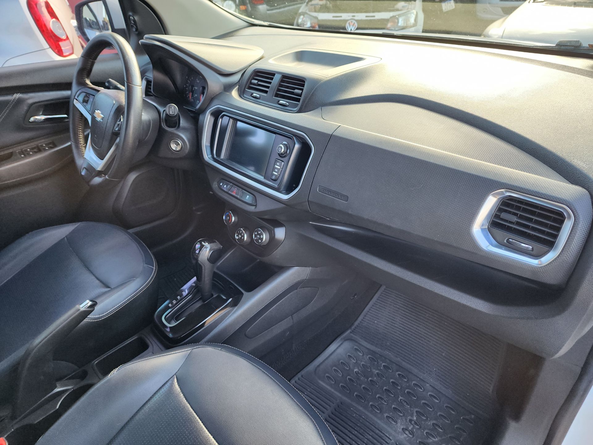 CHEVROLET spin 18l at premier