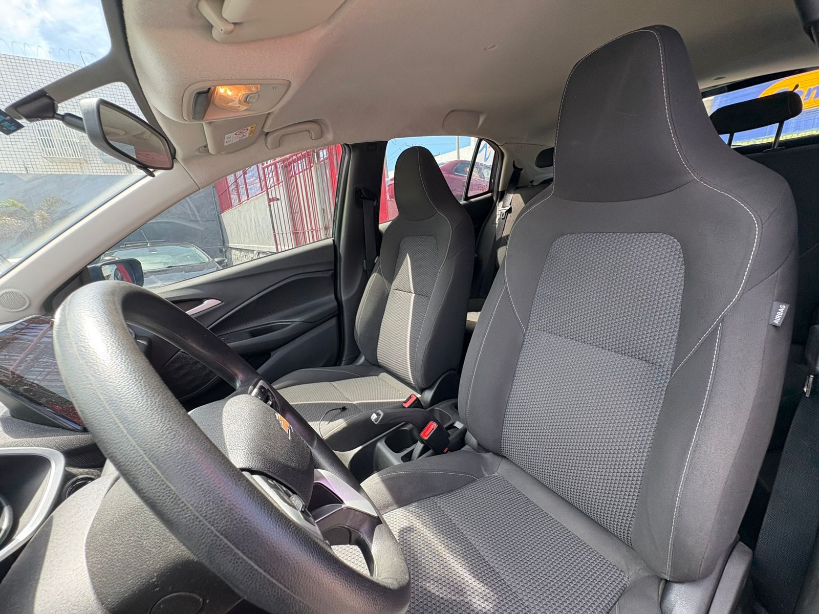 CHEVROLET onix 10mt lt2