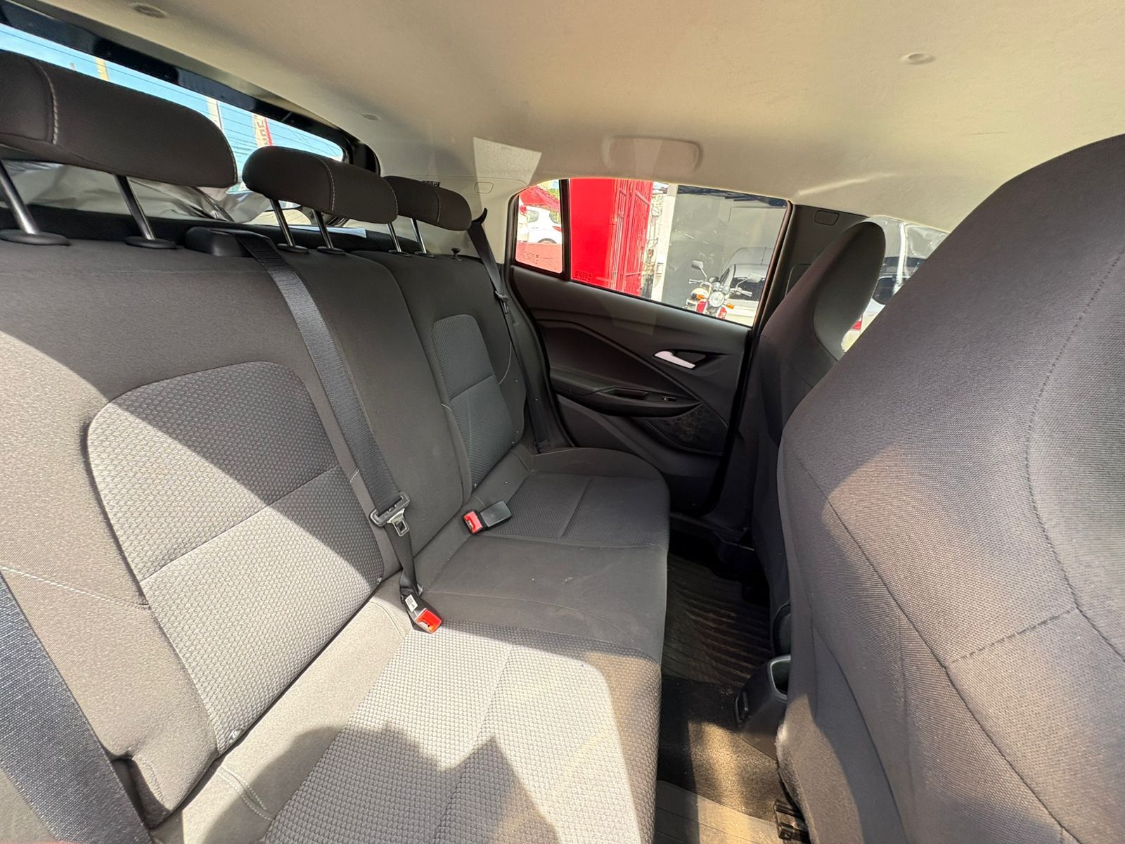 CHEVROLET onix 10mt lt2