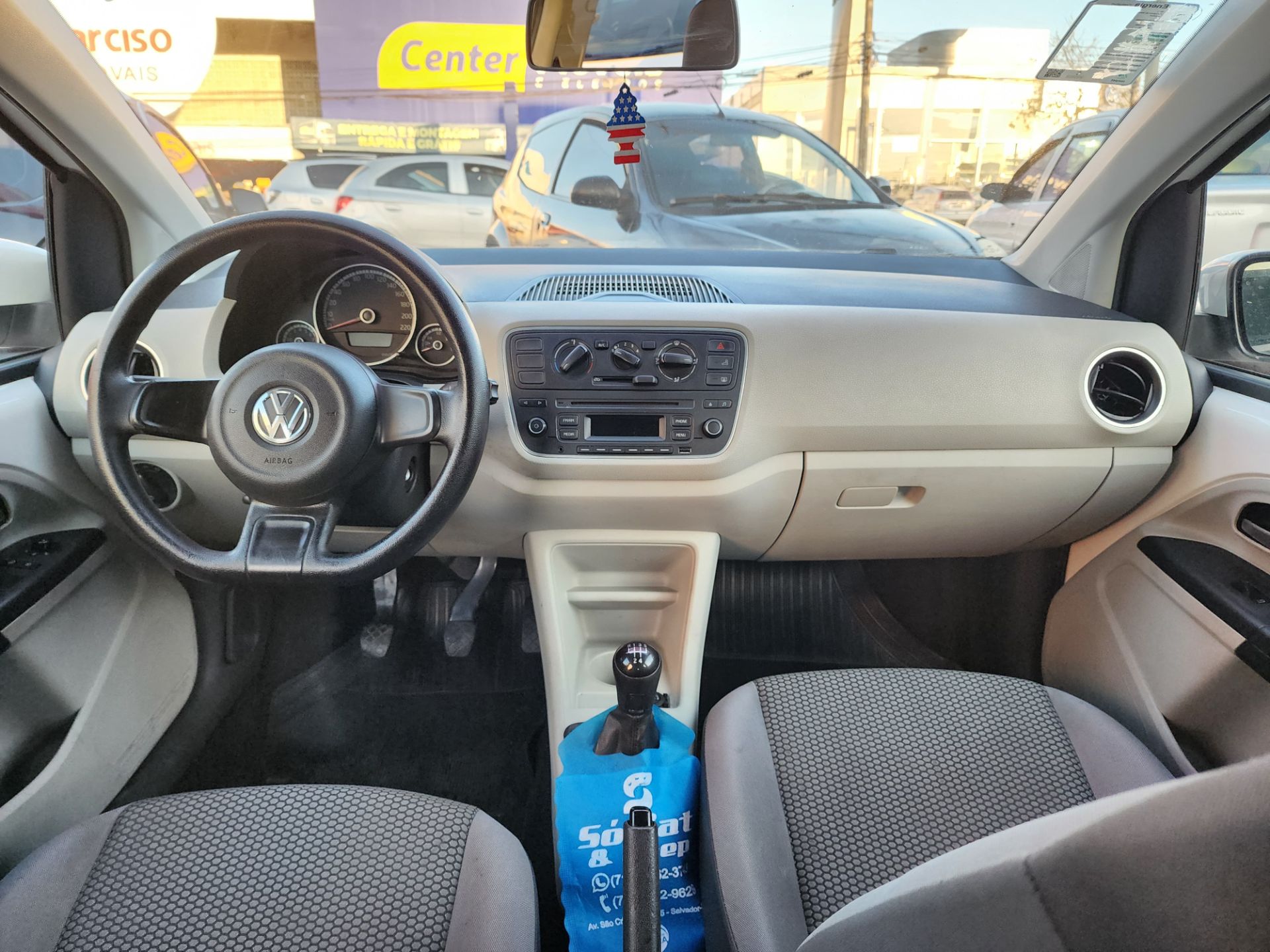 VOLKSWAGEN up move mdv tsi