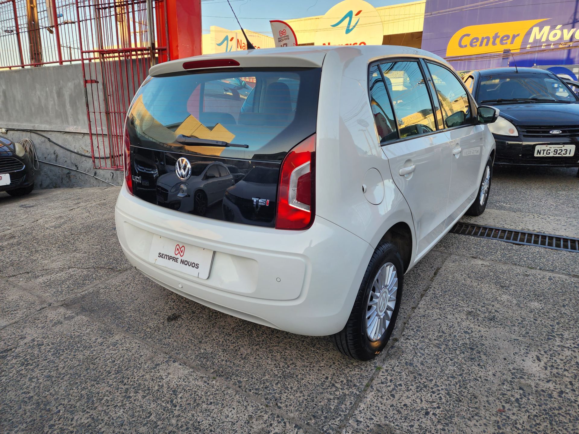 VOLKSWAGEN up move mdv tsi