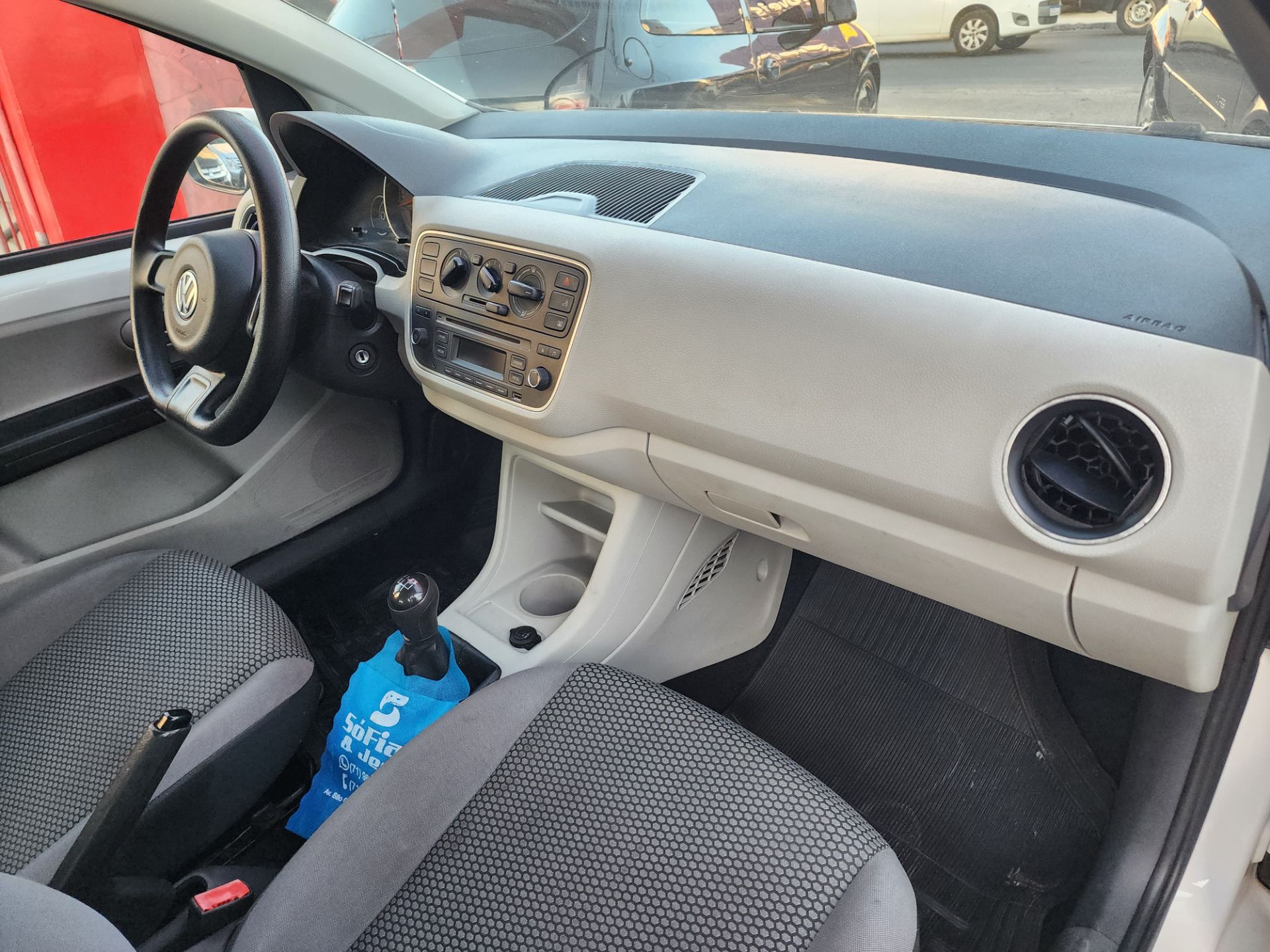 VOLKSWAGEN up move mdv tsi