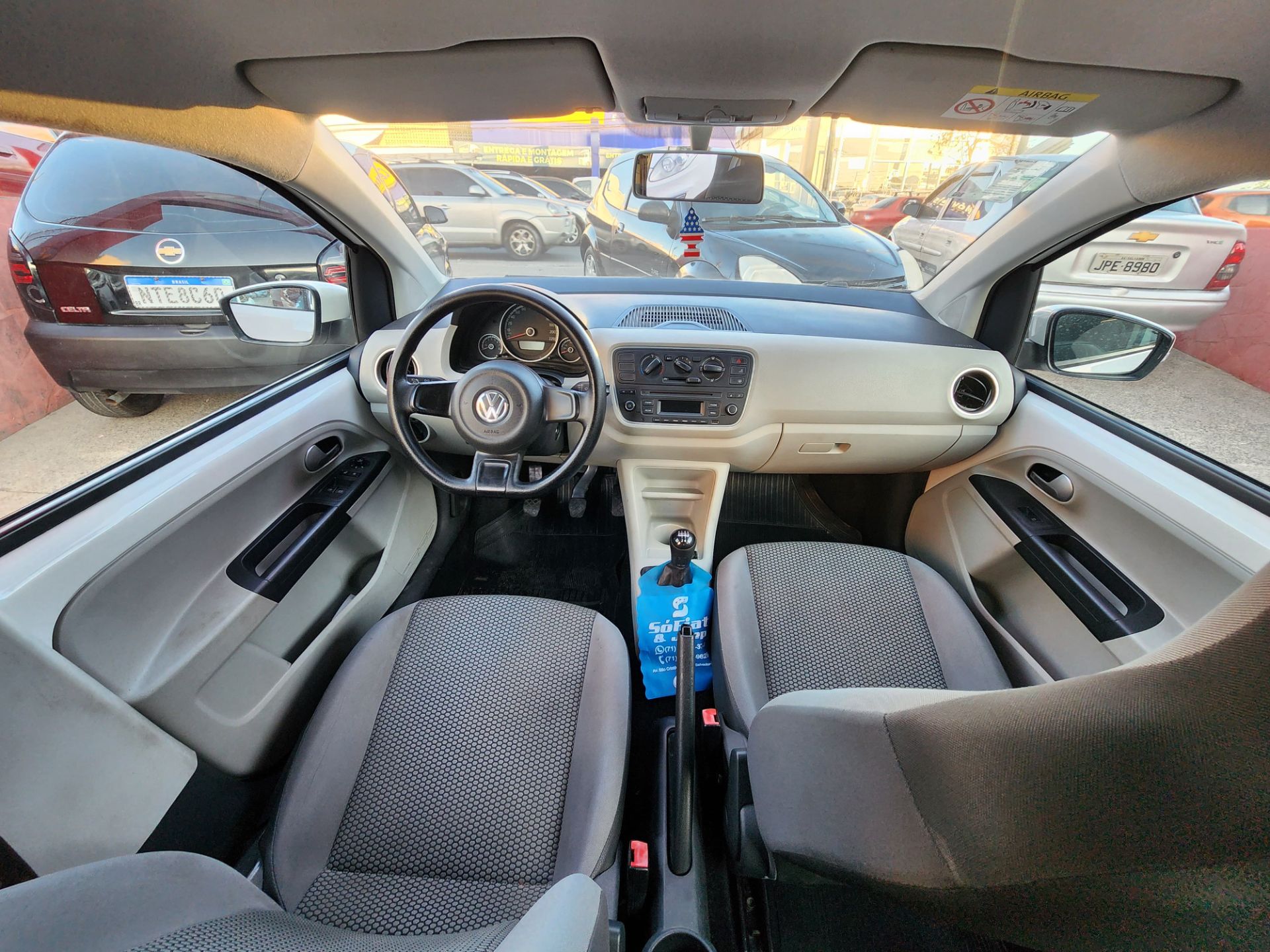 VOLKSWAGEN up move mdv tsi
