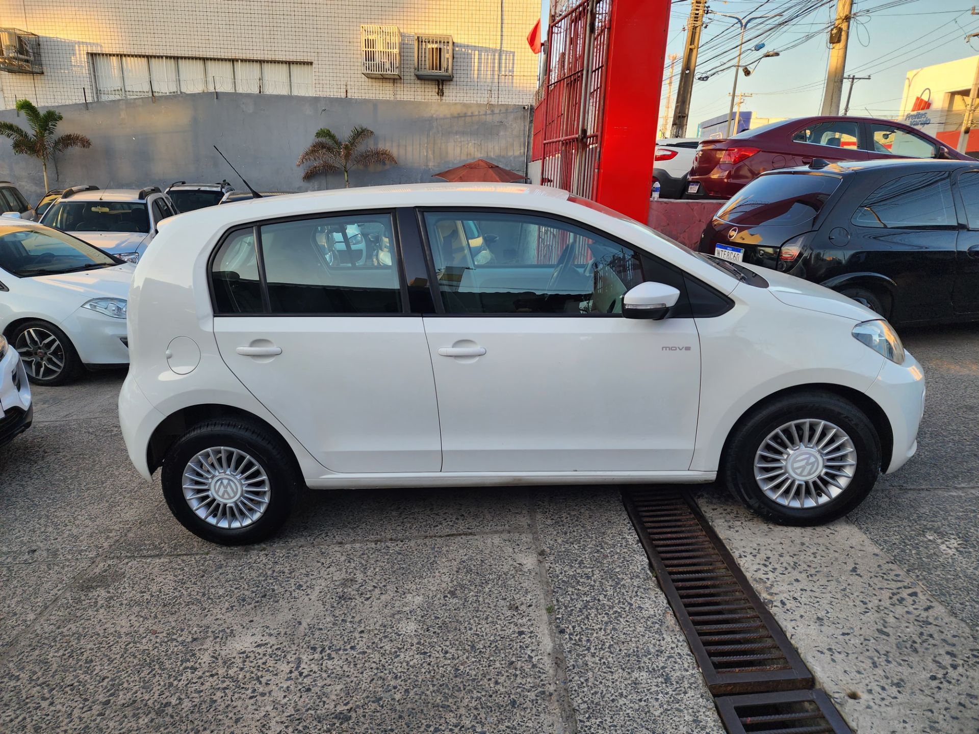 VOLKSWAGEN up move mdv tsi