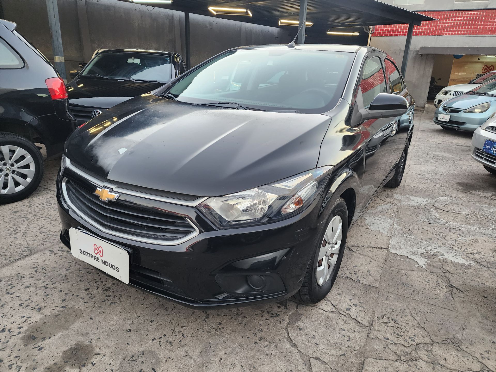 CHEVROLET onix lt 1.0 mecanico 4p