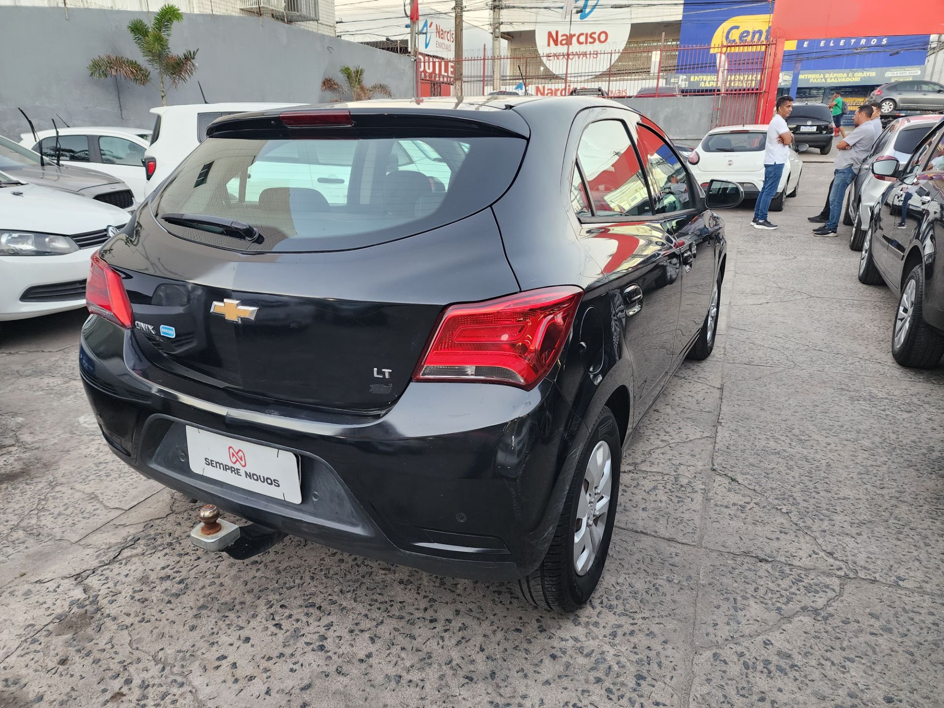 CHEVROLET onix lt 1.0 mecanico 4p