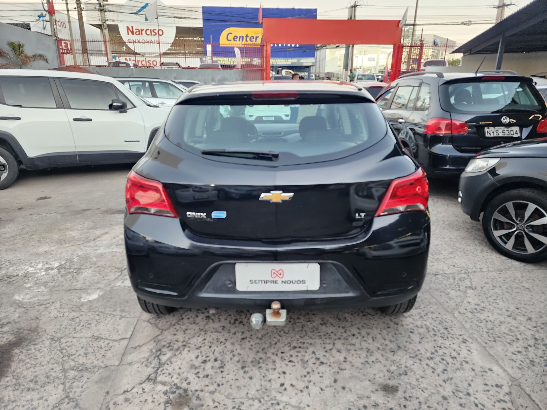 CHEVROLET onix lt 1.0 mecanico 4p