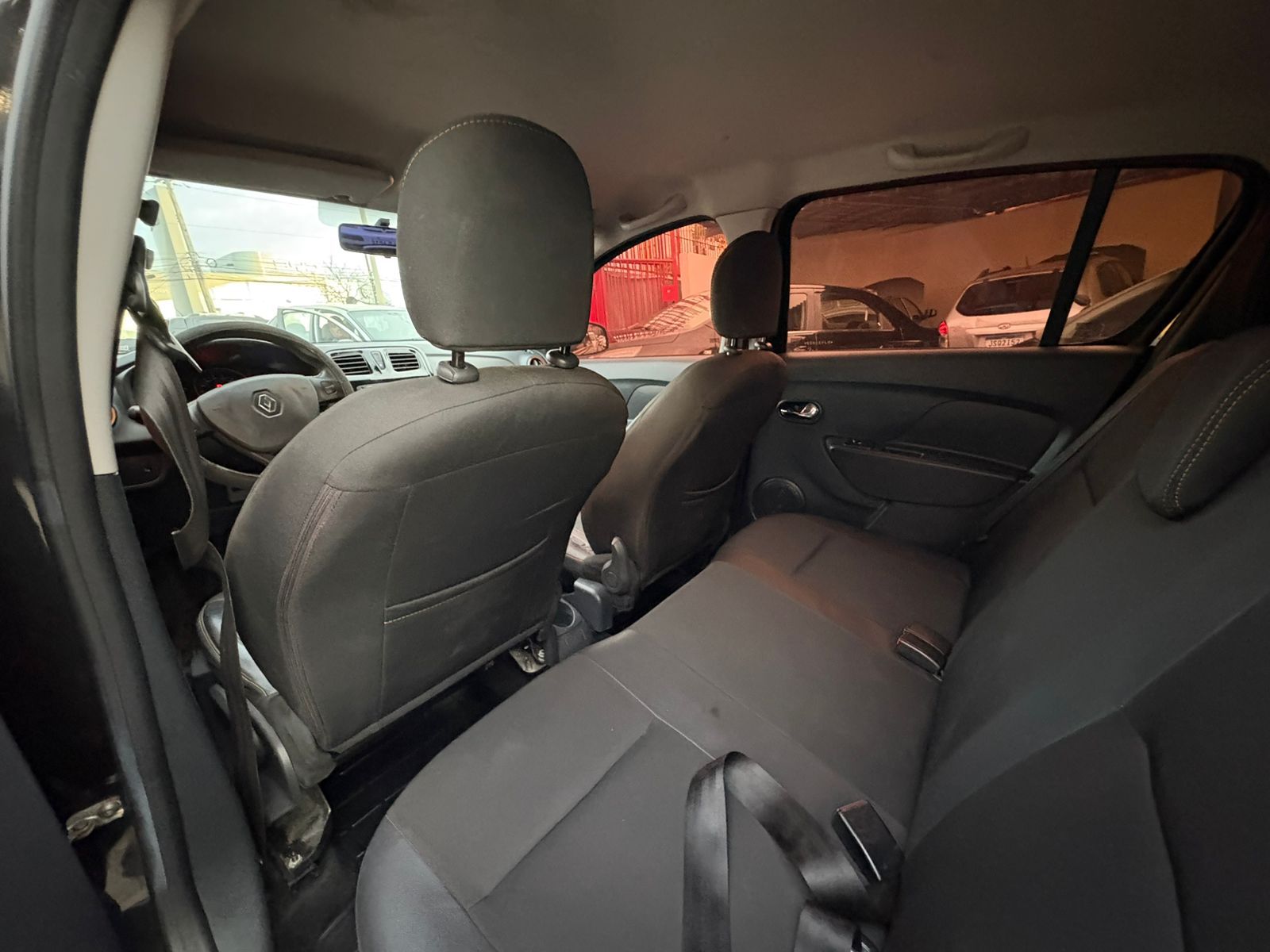 RENAULT sandero step 16r