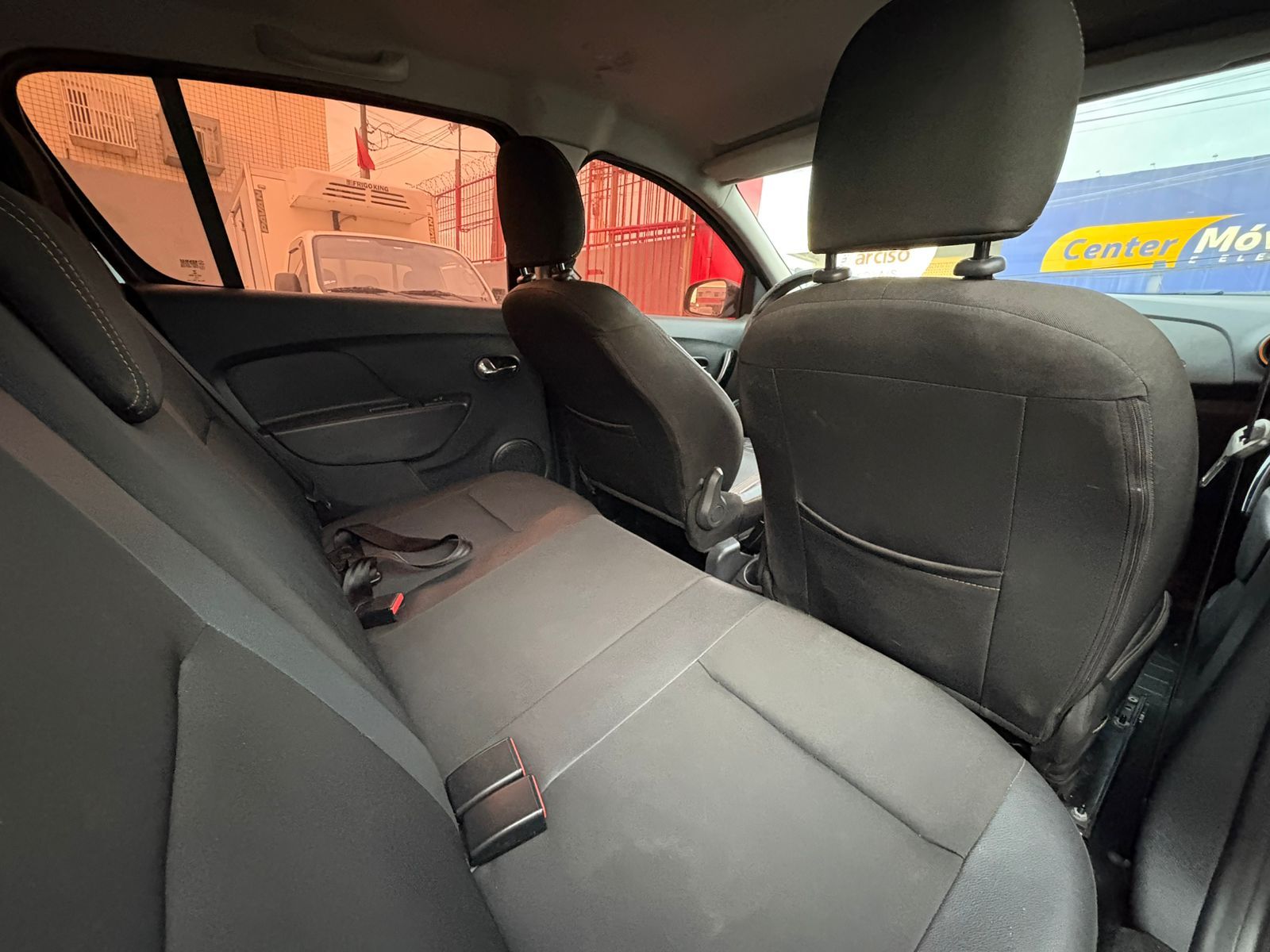 RENAULT sandero step 16r