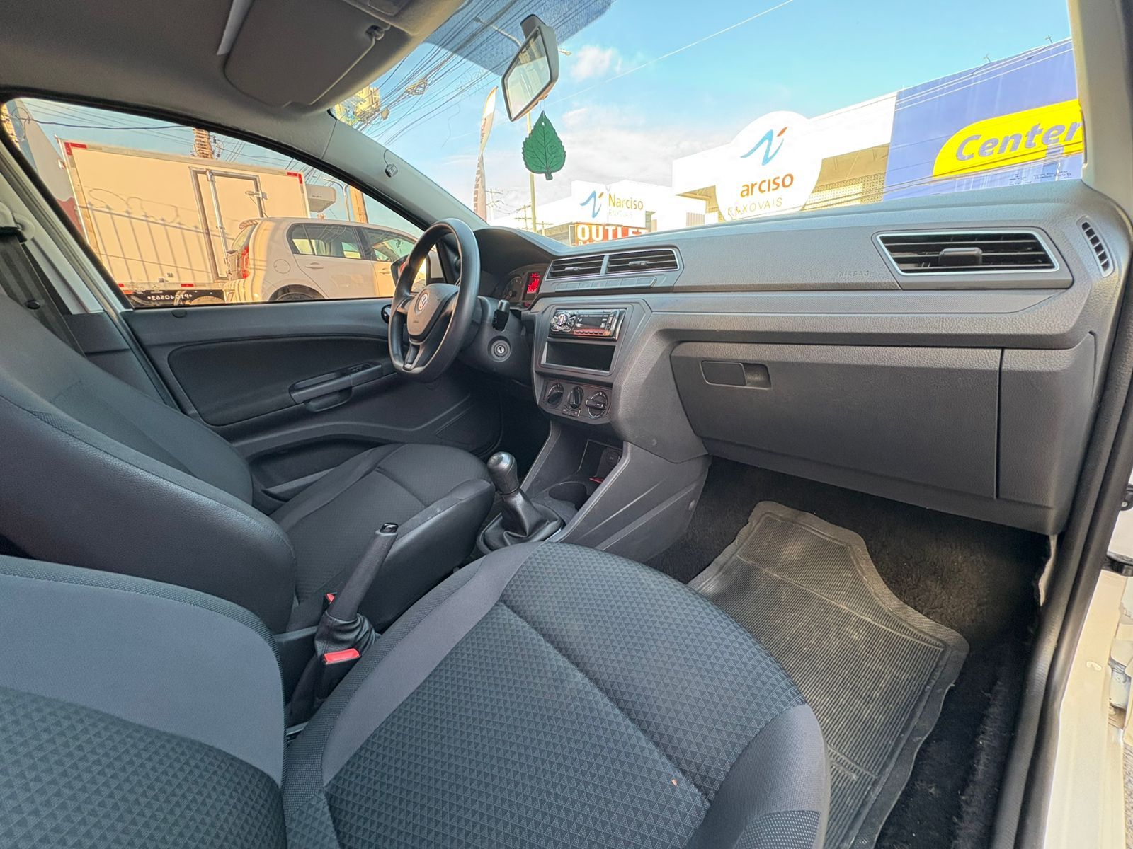 VOLKSWAGEN voyage mpi
