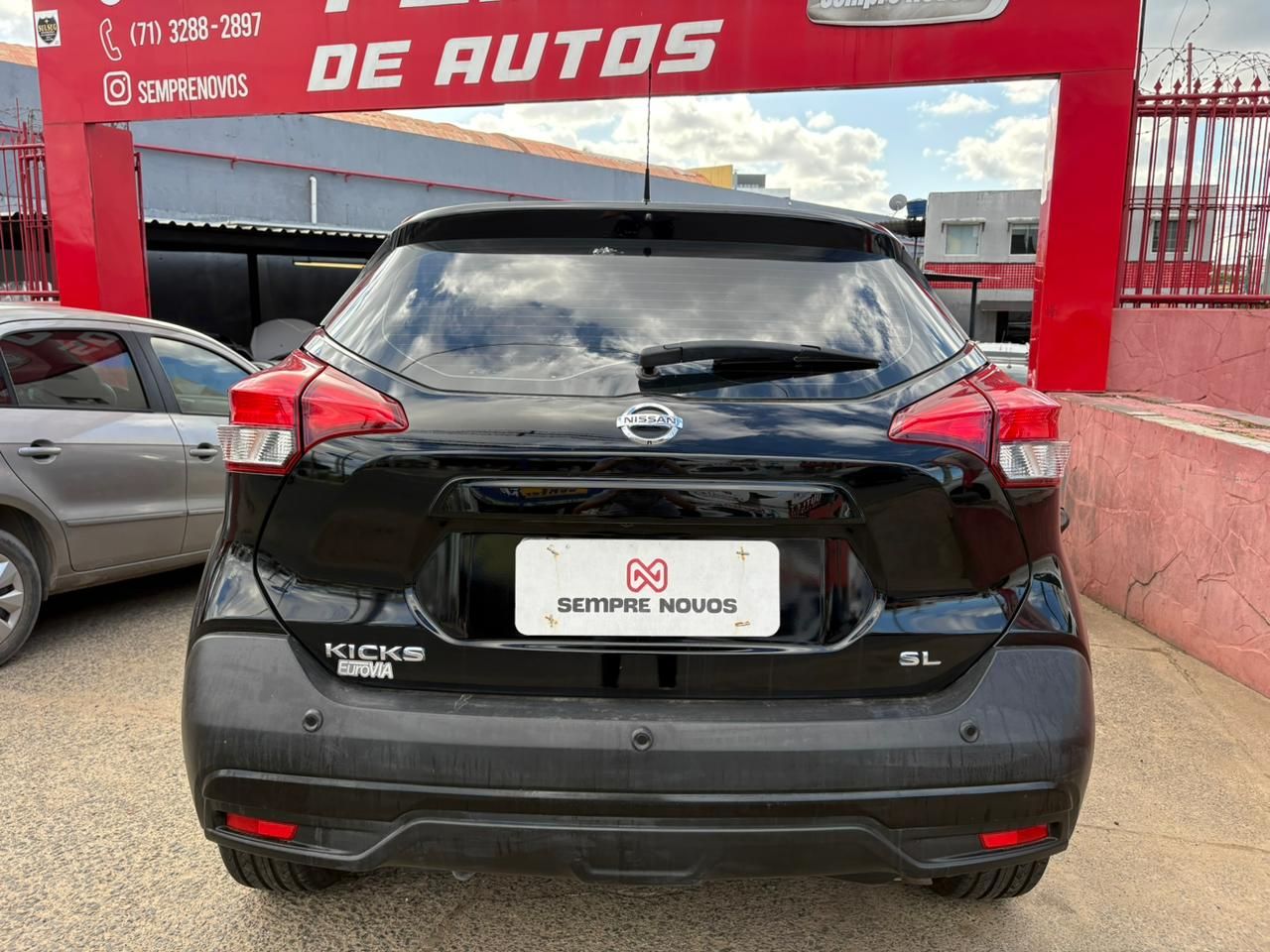 NISSAN kicks sl cvt