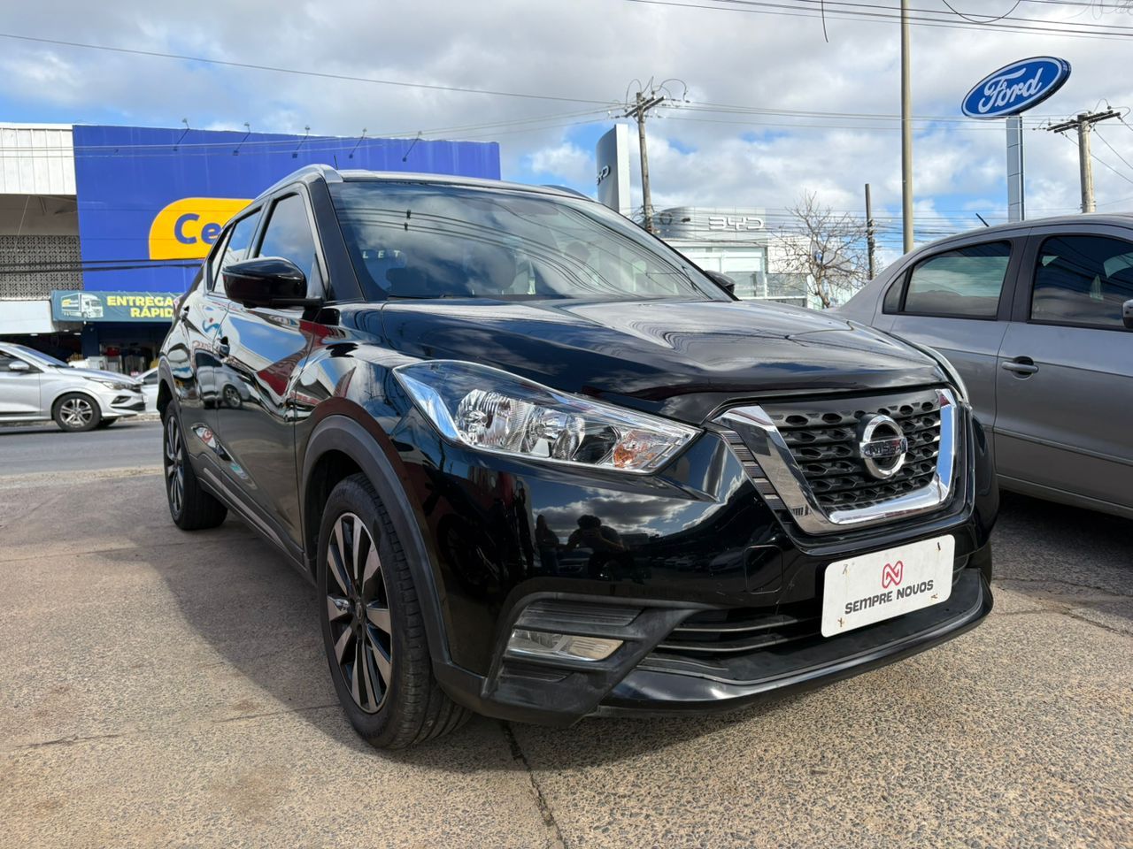 NISSAN kicks sl cvt