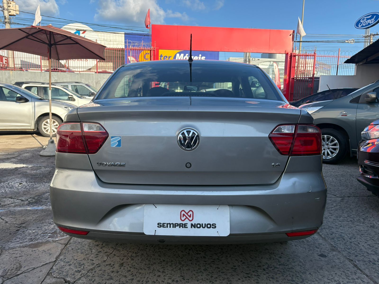 VOLKSWAGEN novo voyage 1.6