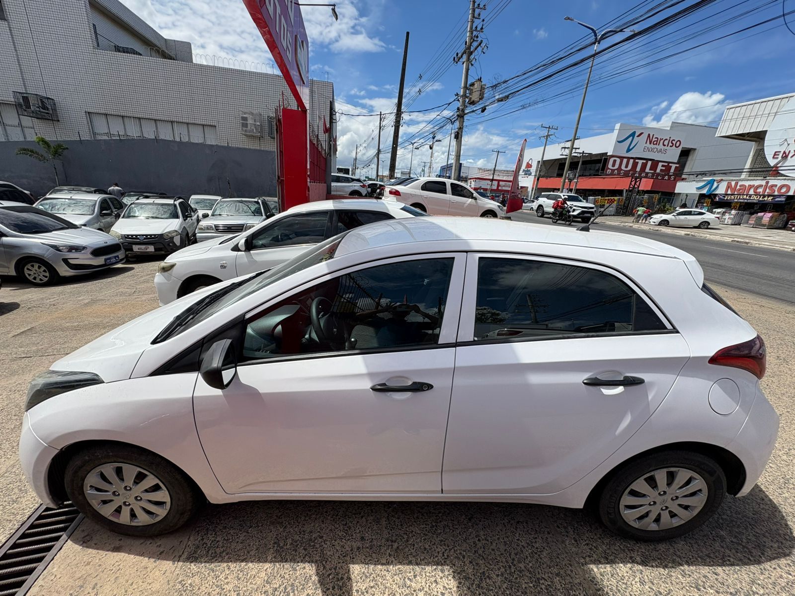 HYUNDAI hb20 1.0 unique at