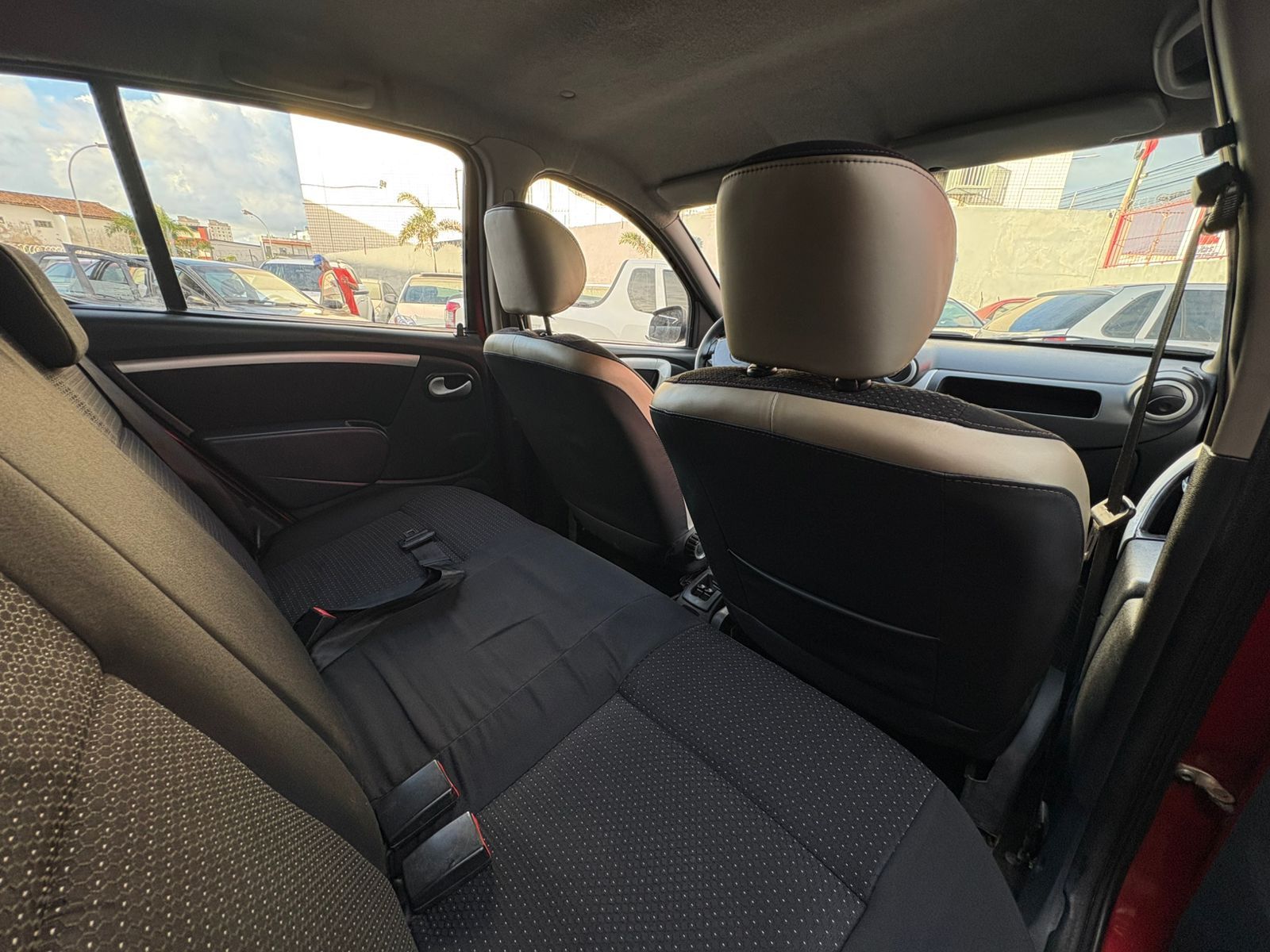 RENAULT sandero exp 16