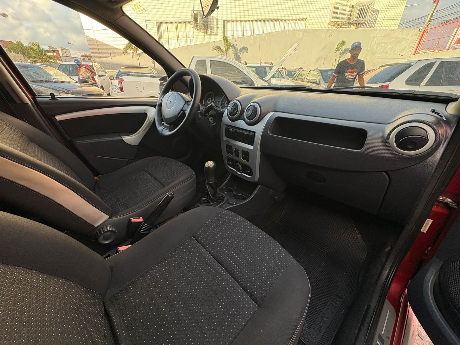 RENAULT sandero exp 16