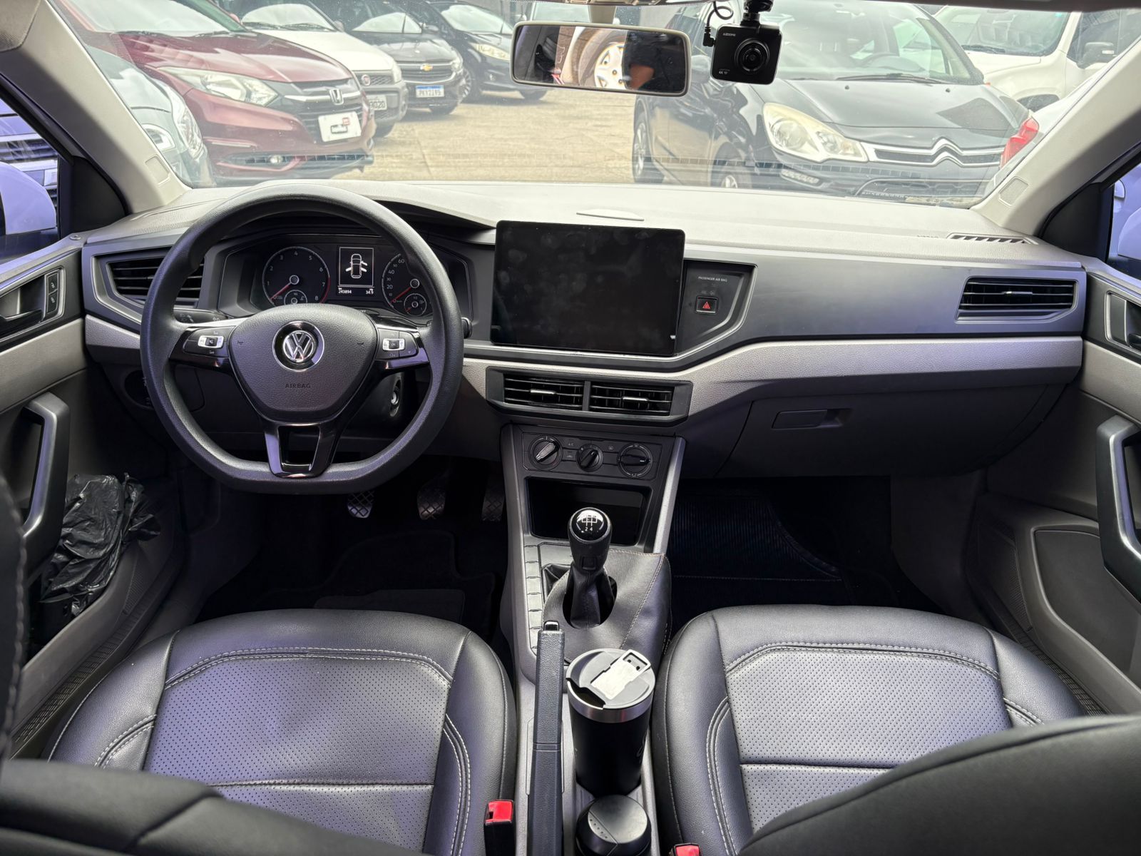 VOLKSWAGEN polo mf
