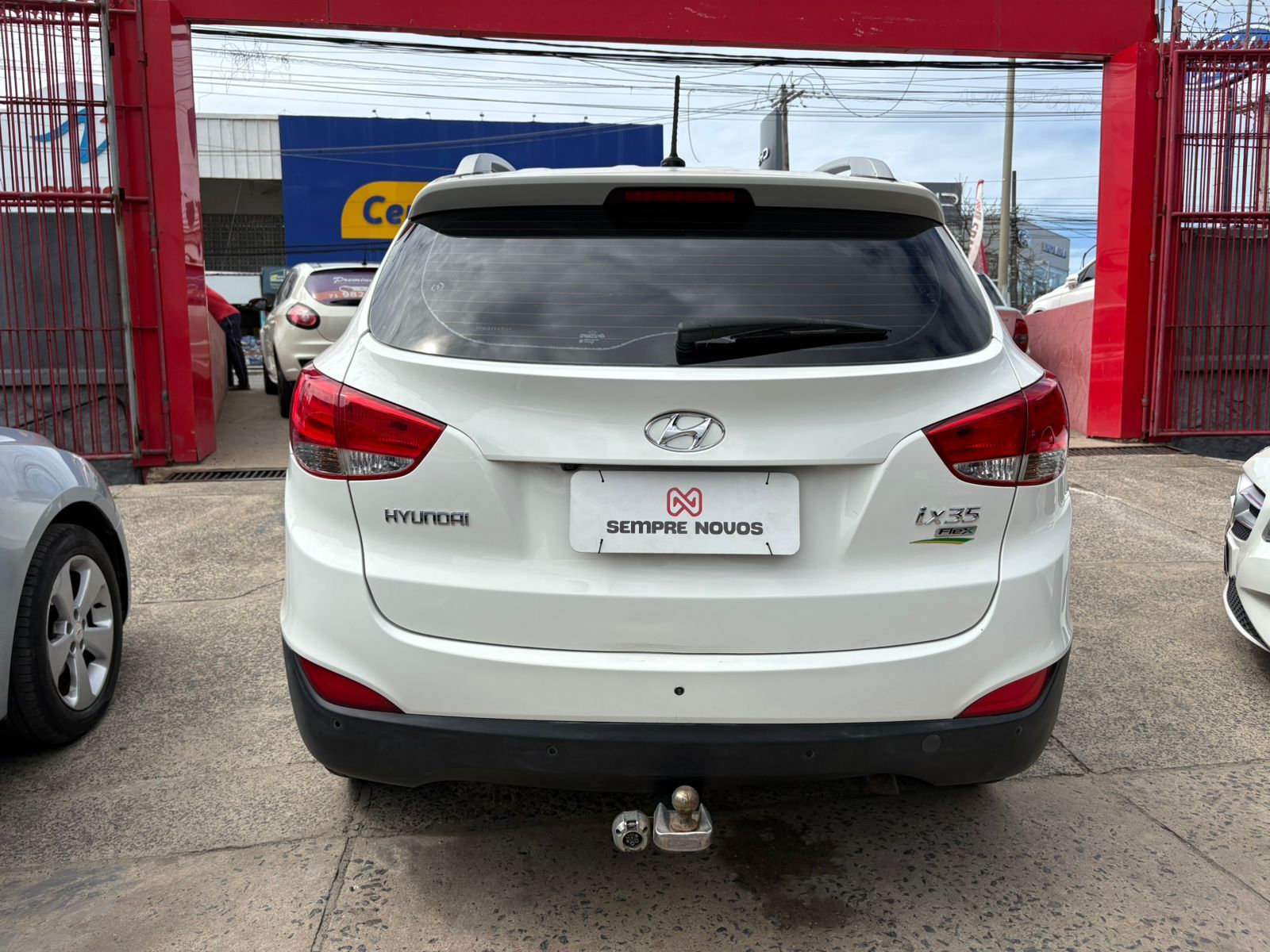 HYUNDAI x35 b