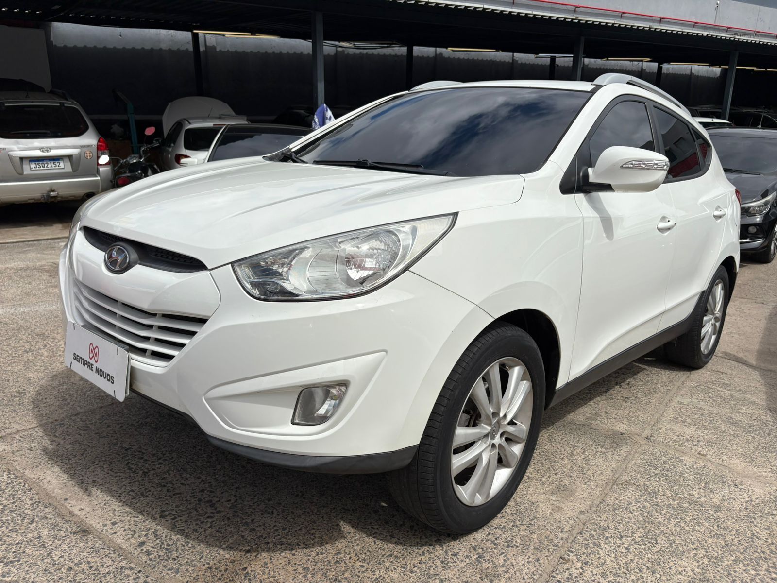 HYUNDAI x35 b