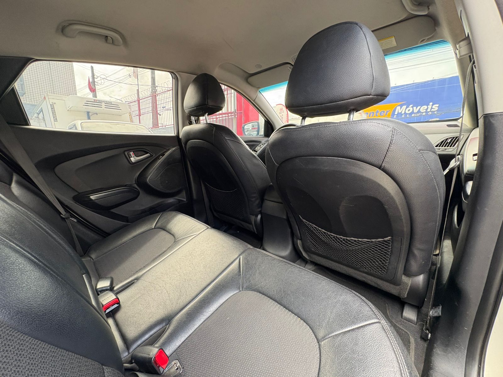HYUNDAI x35 b