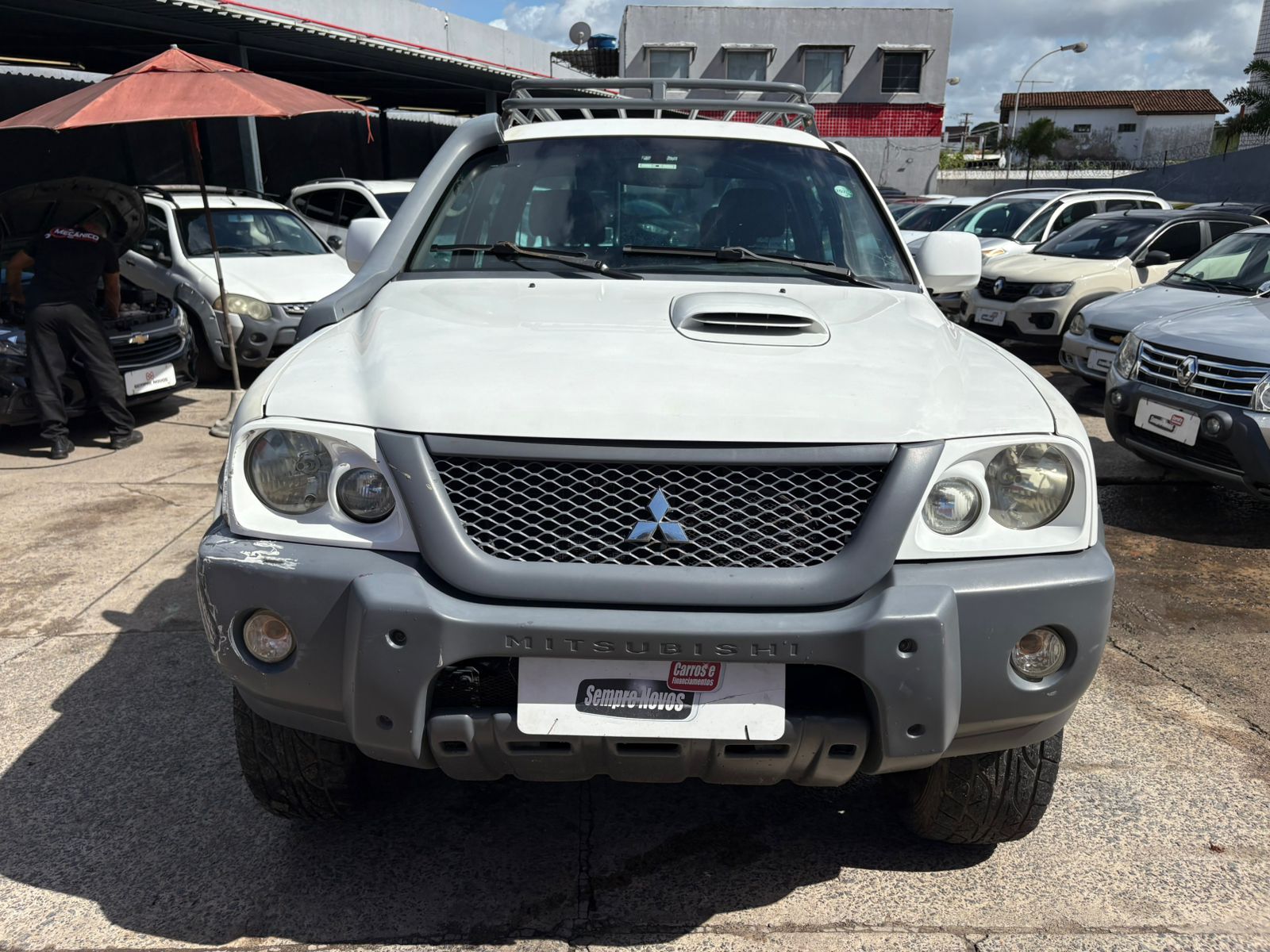 MITSUBISHI L200 OUTDOOR