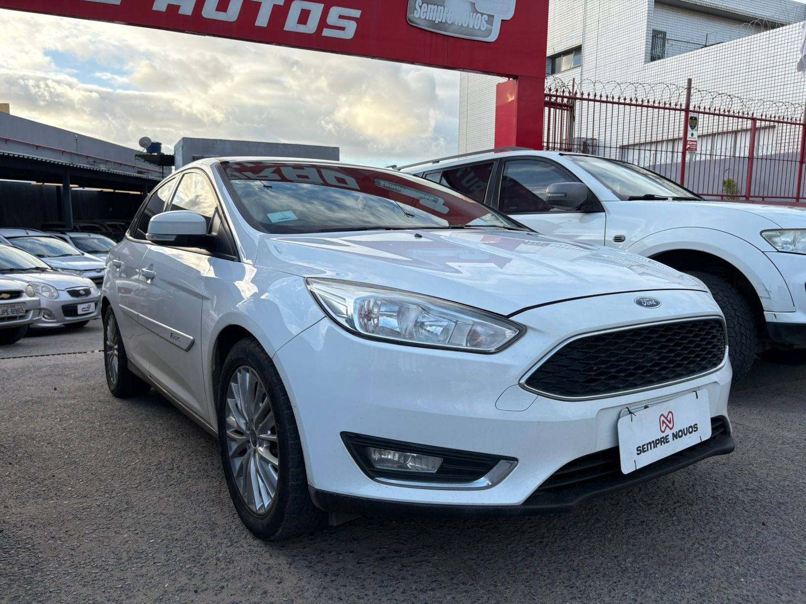 FORD focus se at 2.0sc