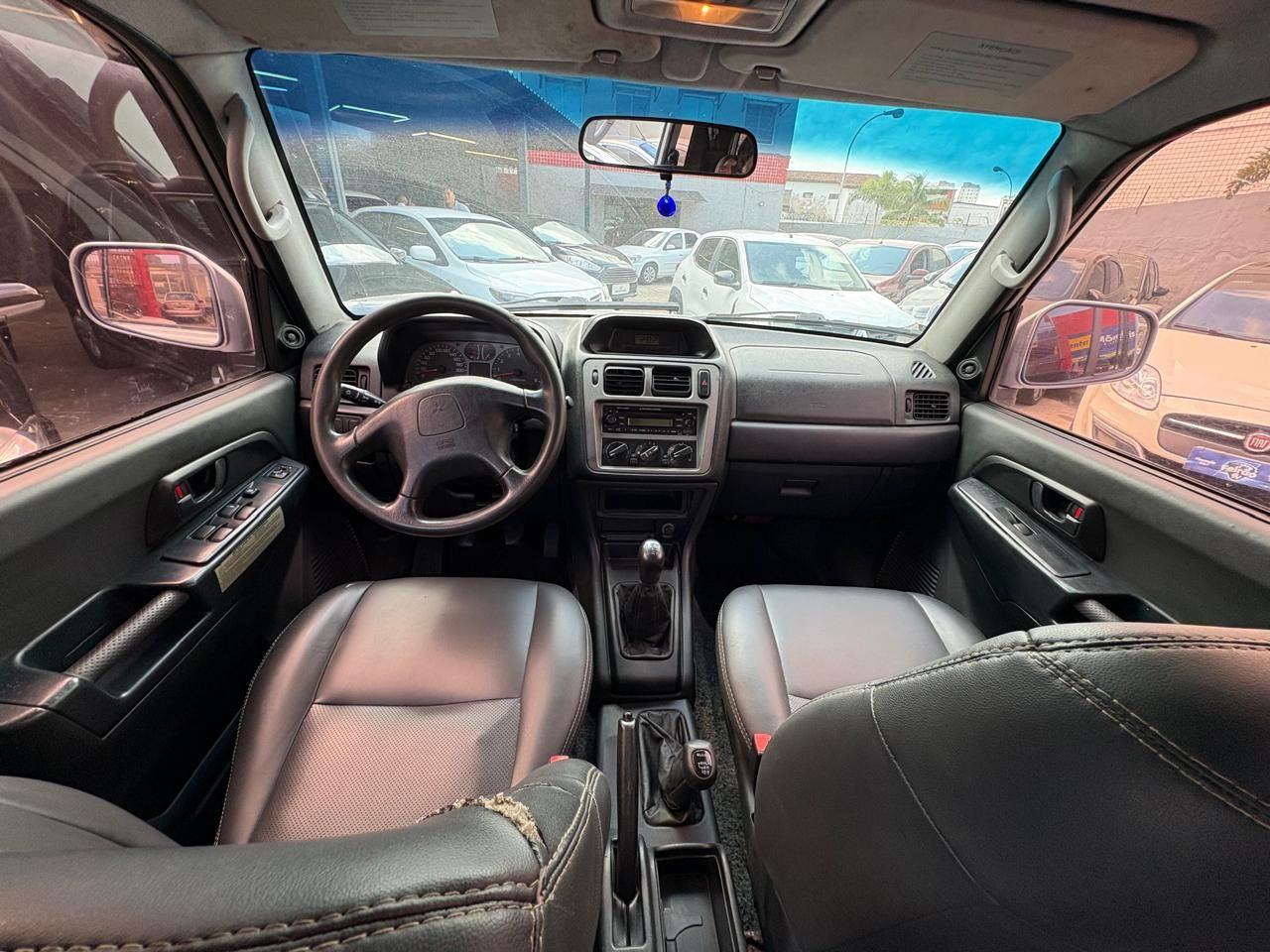MITSUBISHI PAJERO TR4