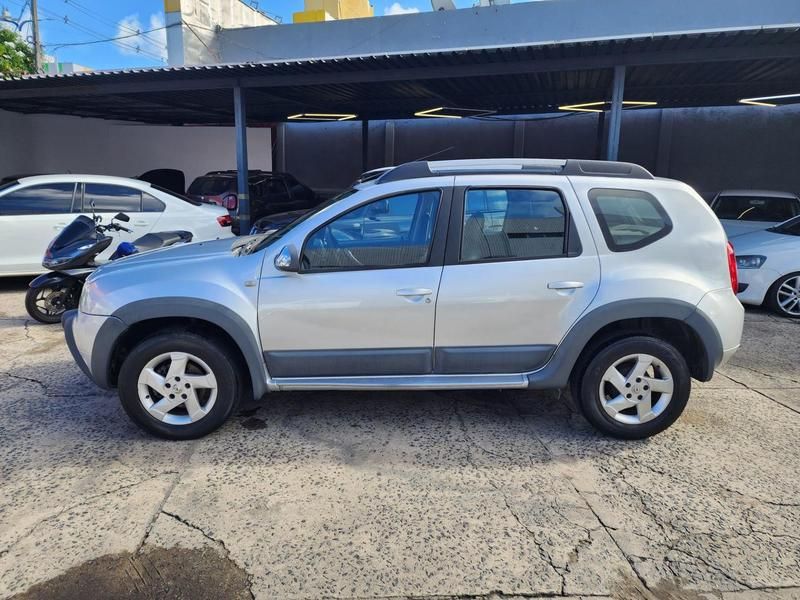 RENAULT duster 20 d 4x2a