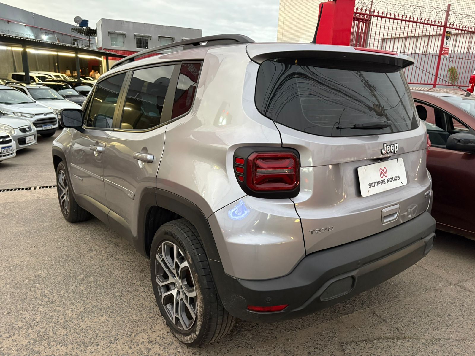 JEEP renegade lgtd t270