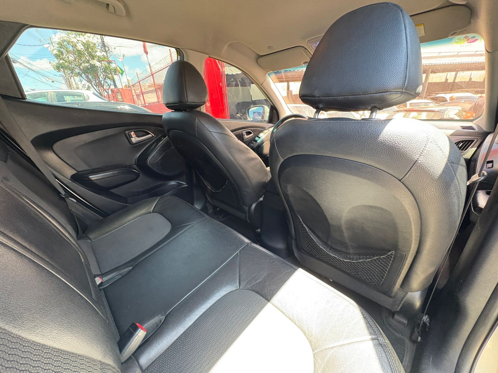 HYUNDAI ix35 2.0