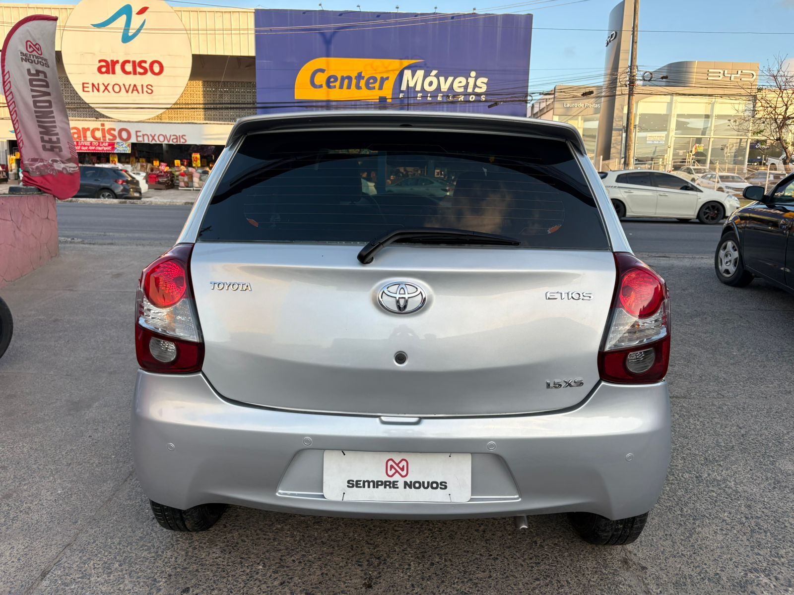 TOYOTA etios hb xs 15