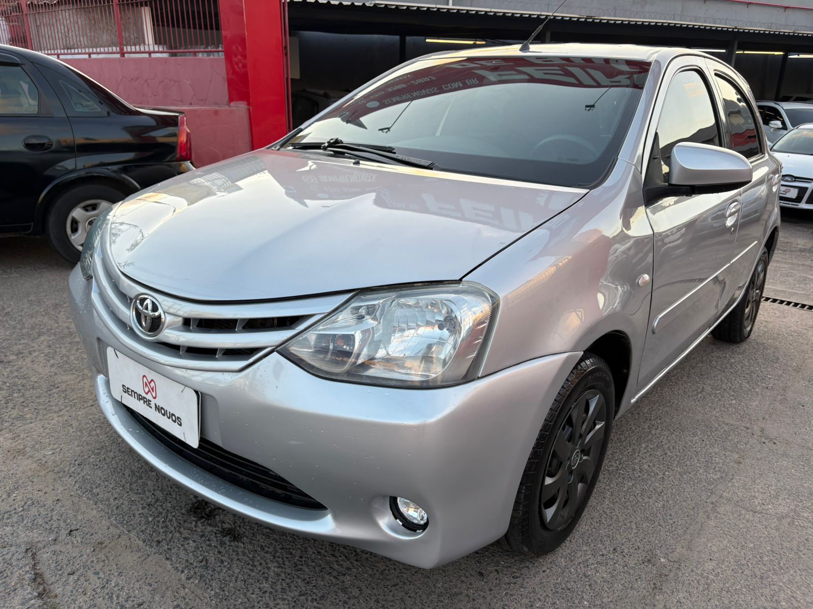 TOYOTA etios hb xs 15