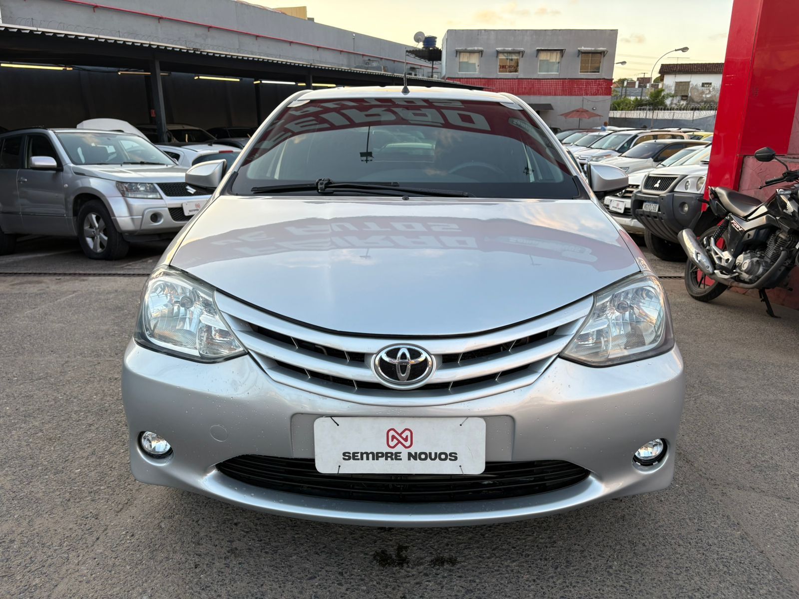 TOYOTA etios hb xs 15