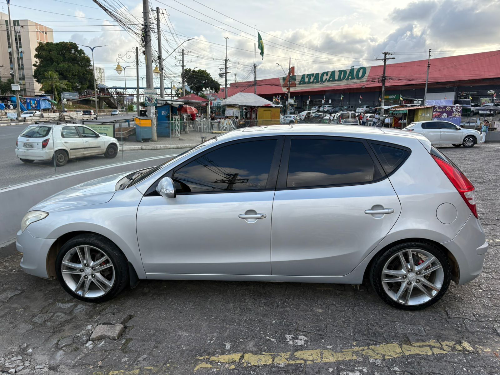 HYUNDAI i30 2.0