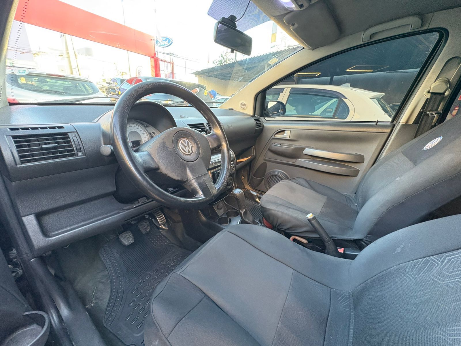 VOLKSWAGEN CROSSFOX