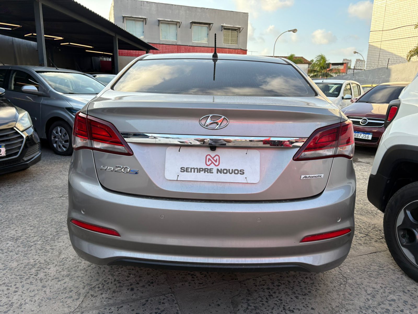 HYUNDAI hb20 x 1.6 16v premium automatico