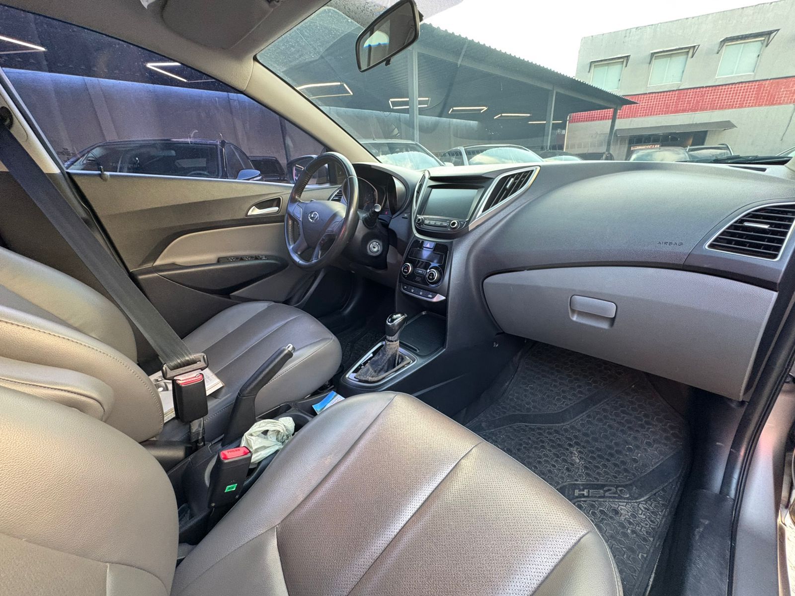 HYUNDAI hb20 x 1.6 16v premium automatico