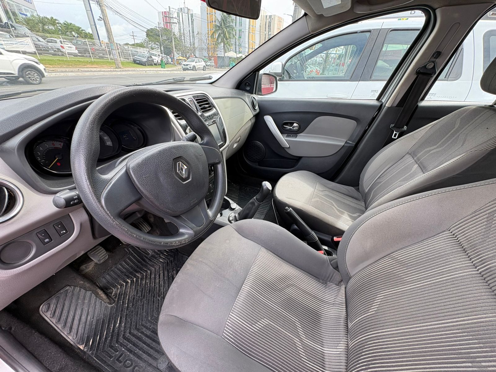 RENAULT logan exp 16 sce