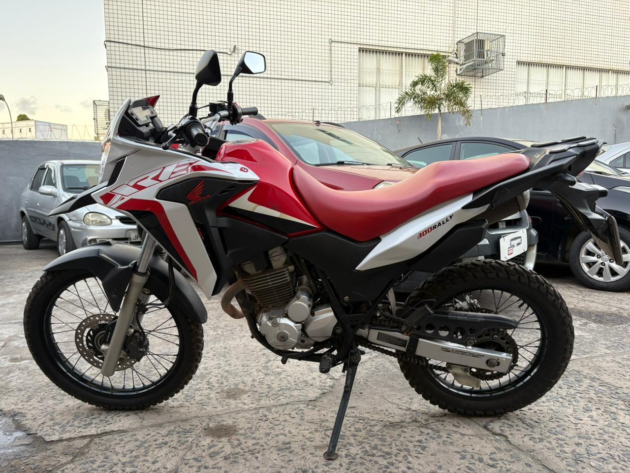 HONDA XRE 300 ABS