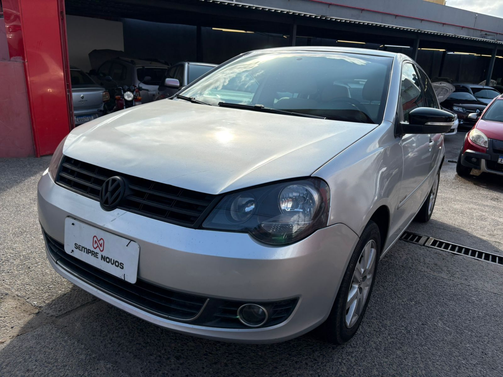 VOLKSWAGEN polo 1.6 sportline